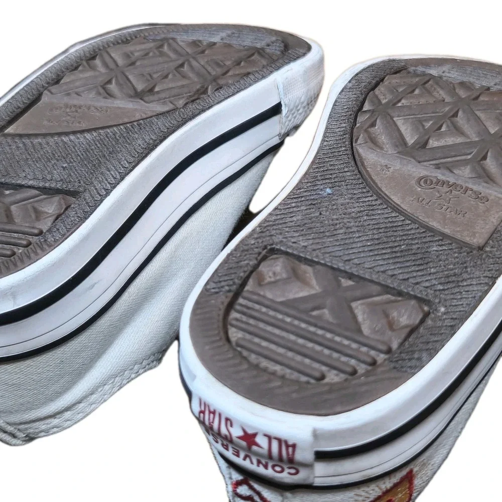 Converse Toddler Ivory Low Top Sneakers With Hearts Size 5c - Picture 9 of 10